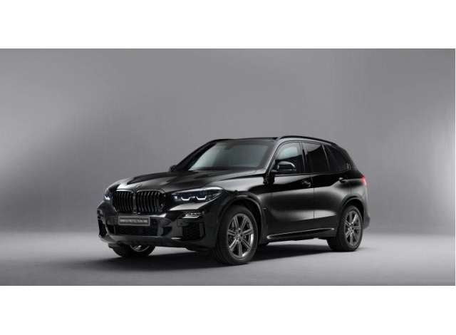 1/64 BMW X5 G05 *Right Hand Drive*, black