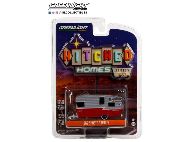1/64 Shasta Airflyte, polished aluminum and red
