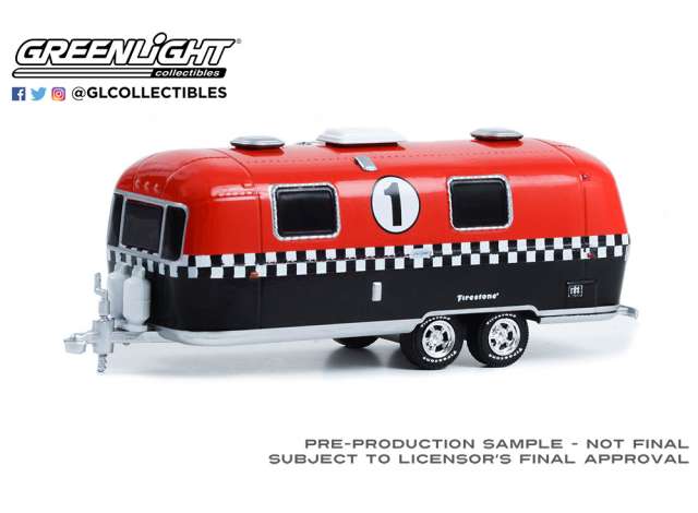 1/64 1971 Airstream Double-Axle Land Yacht Safari Custom Shell Oil *Hitched Homes Series 13*,