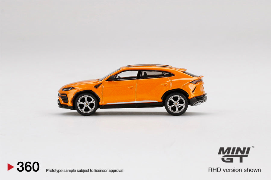 1/64 Lamborghini Urus, orange