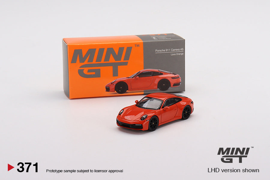 1/64 Porsche 911 (992) Carrera 4S, lava orange