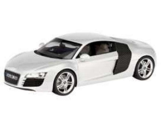 1/24 2008 Audi R8, white