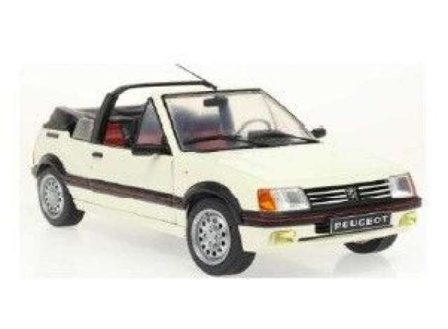 1/18 1989 Peugeot 205 CTI MK1, white