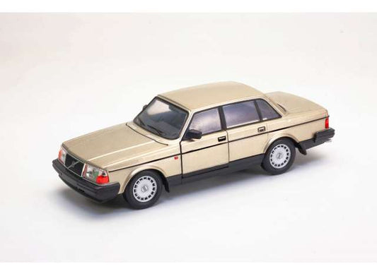 1/24 Volvo 240 GL, gold