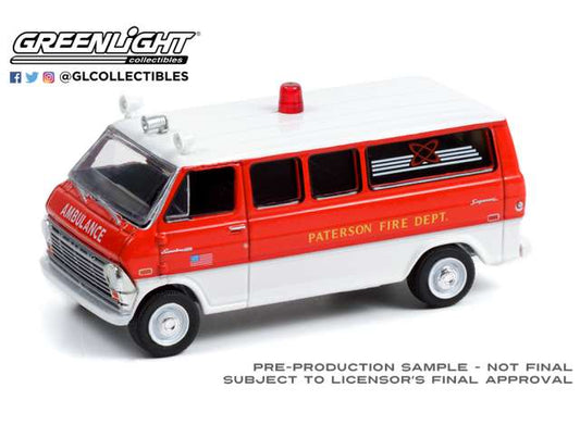 1/64 1970 Ford Econoline Paterson Fire Dept Paterson New Jersey *Fire & Rescue Series 2*, red