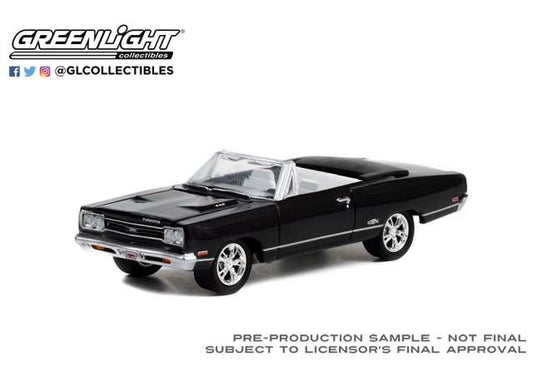 1/64 1969 Plymouth GTX Convertible (Lot #1370.1) *Barrett Jackson Series 9*, black with white interior