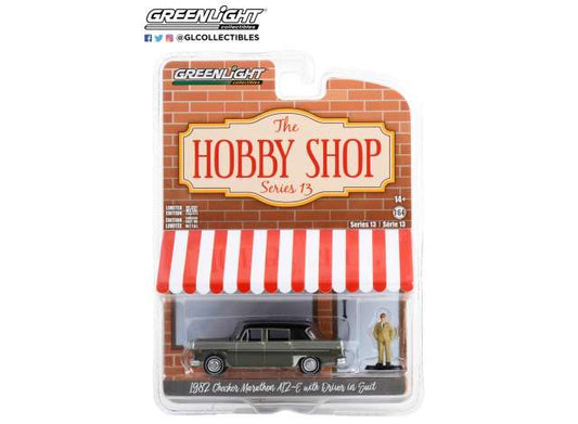 1/64 1982 Checker Marathon A12-E with Driver in Suit *The Hobby Shop Series 13*, grey