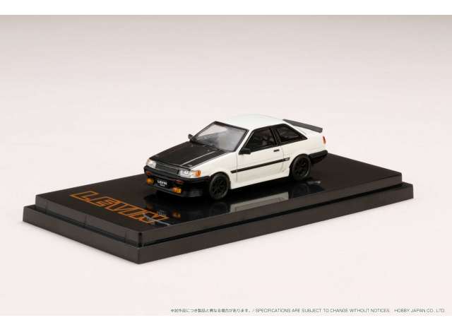 1/64 Toyota Corolla Levin GT APEX 2door AE86 with Carbon Bonnet, white/black