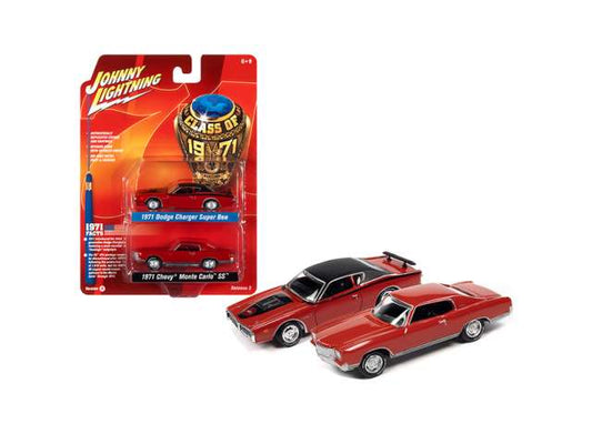 1/64 Class of 1971 2-pack1971 Dodge Charger Super Bee, FE5 red body with flat black roof & stripes With 1971 Chevrolet Monte Carlo, cranberry red