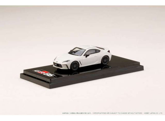 1/64 Toyota GR86 RZ, crystal white pearl