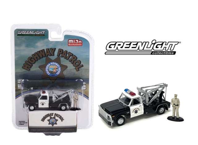 1/64 1969 Chevrolet C-30 Dually Wrecker *Highway Patrol*, black/white