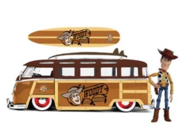 1/24 Woody Van with Figure, brown