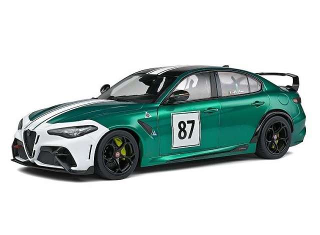 1/18 2021 Alfa Romeo Giulia GTAm #87 Nurburgring, green