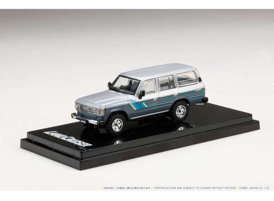 Preorder - Q2 2023 - 1/64 1984 Toyota Landcruiser 60 GX with side decal, wild stage toning (2 Tone)
